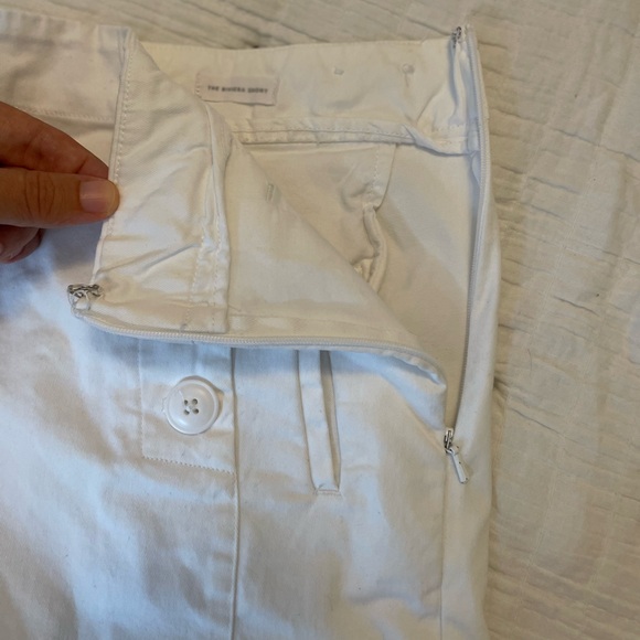 LOFT Riviera Mid Rise Cotton Side Zip Sailor Shorts in White Size 6 - Picture 4 of 11